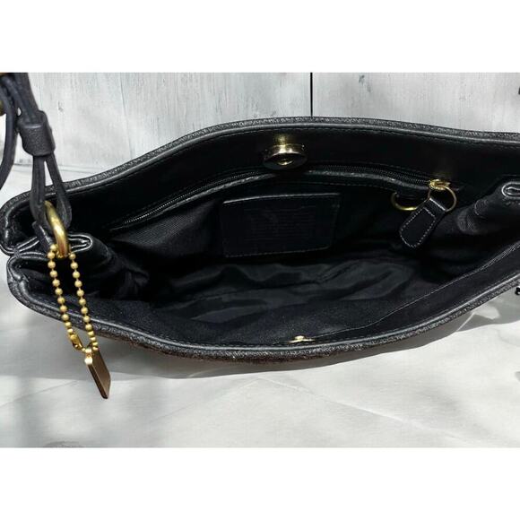 Vintage Coach 8307 Girlie Signature Wool Hobo Bag - Picture 5 of 10